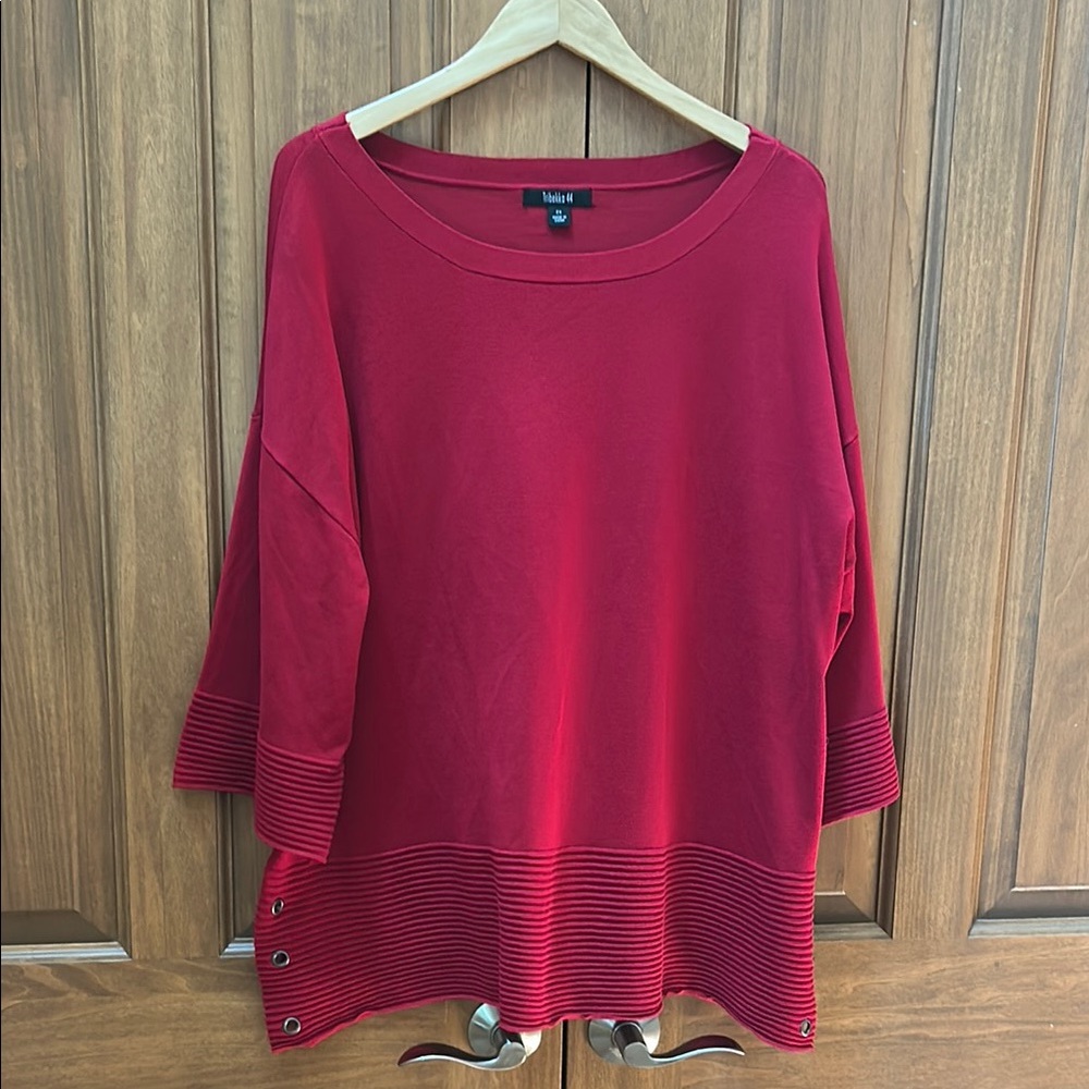 Tribekka 44 Women's Red Tunic size 2X